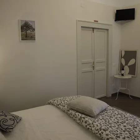 Kalatfimi Bed & Breakfast