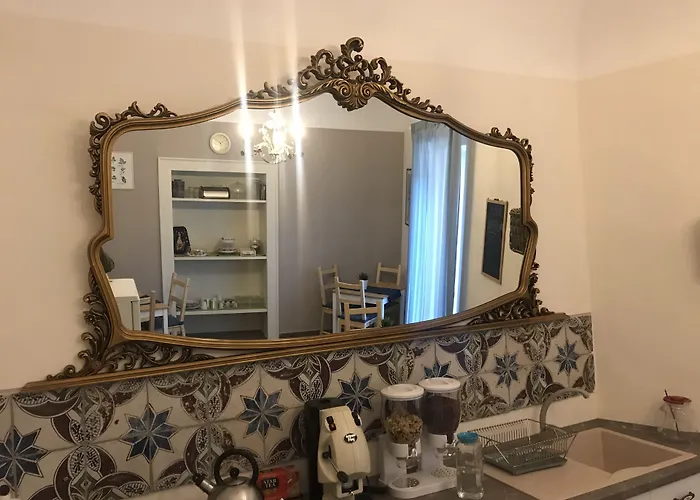 Alojamento de Acomodação e Pequeno-almoço Kalatfimi 4*